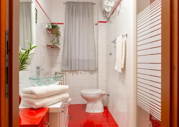 Stanza Comoda E Silenziosa Con Bagno Privato E Area Lavoro E Relax Rzym