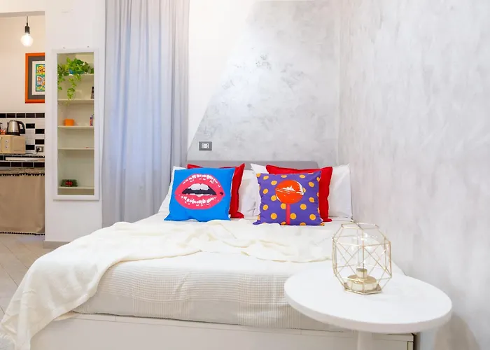 Kwatera prywatna Stanza Comoda E Silenziosa Con Bagno Privato E Area Lavoro E Relax
