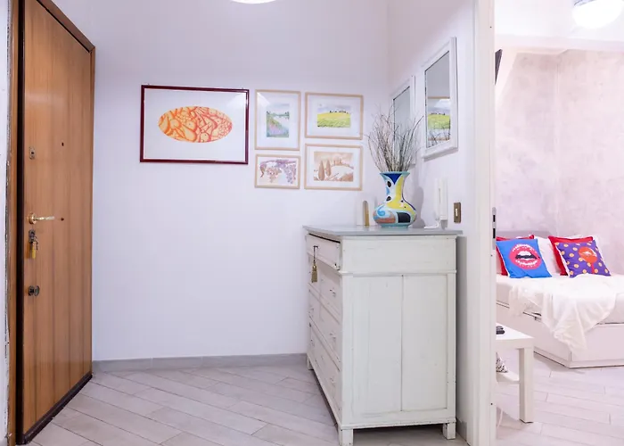 Kwatera prywatna Stanza Comoda E Silenziosa Con Bagno Privato E Area Lavoro E Relax *